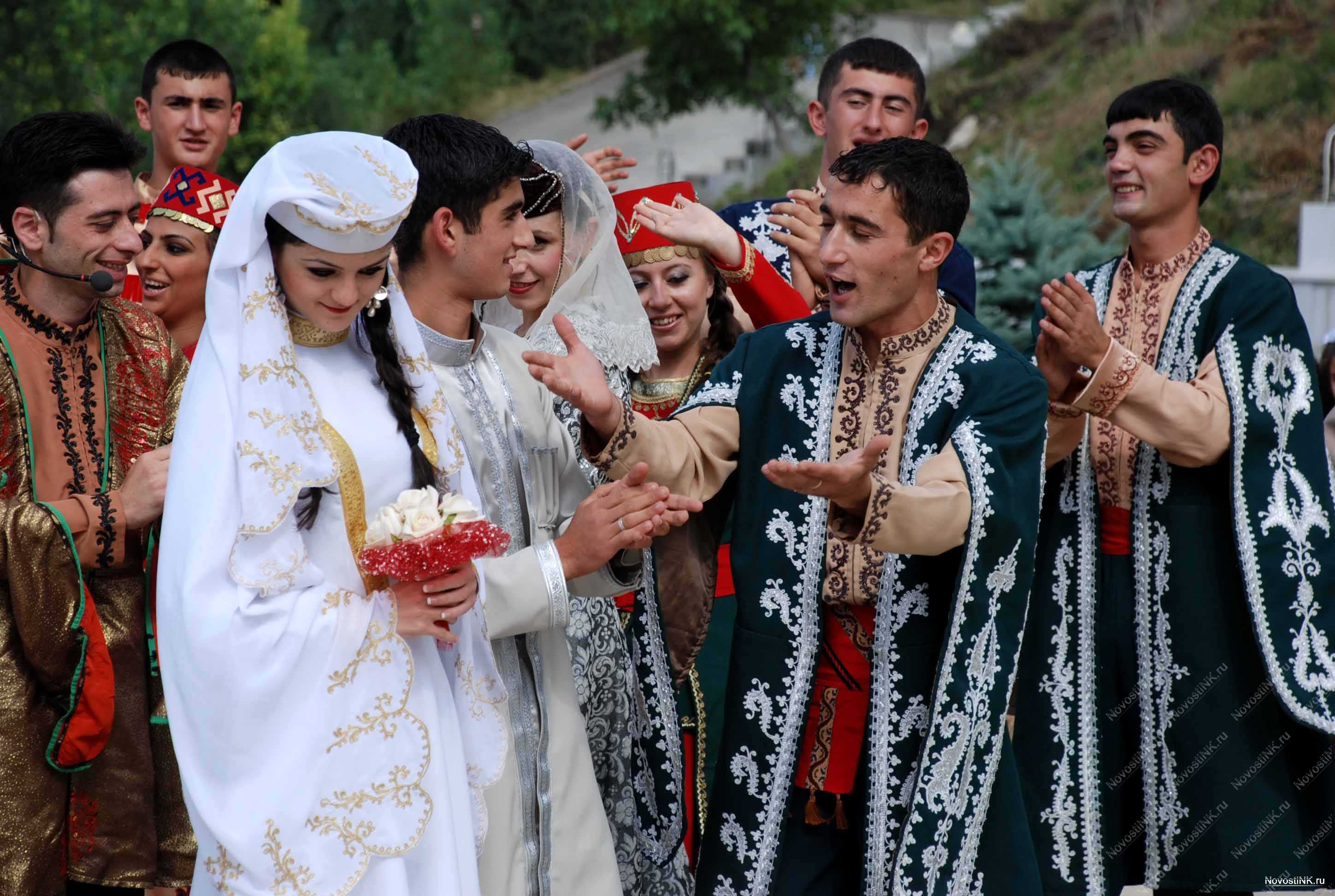 Азербайджанская свадьба: обряды, традиции, наряды, выбор невесты