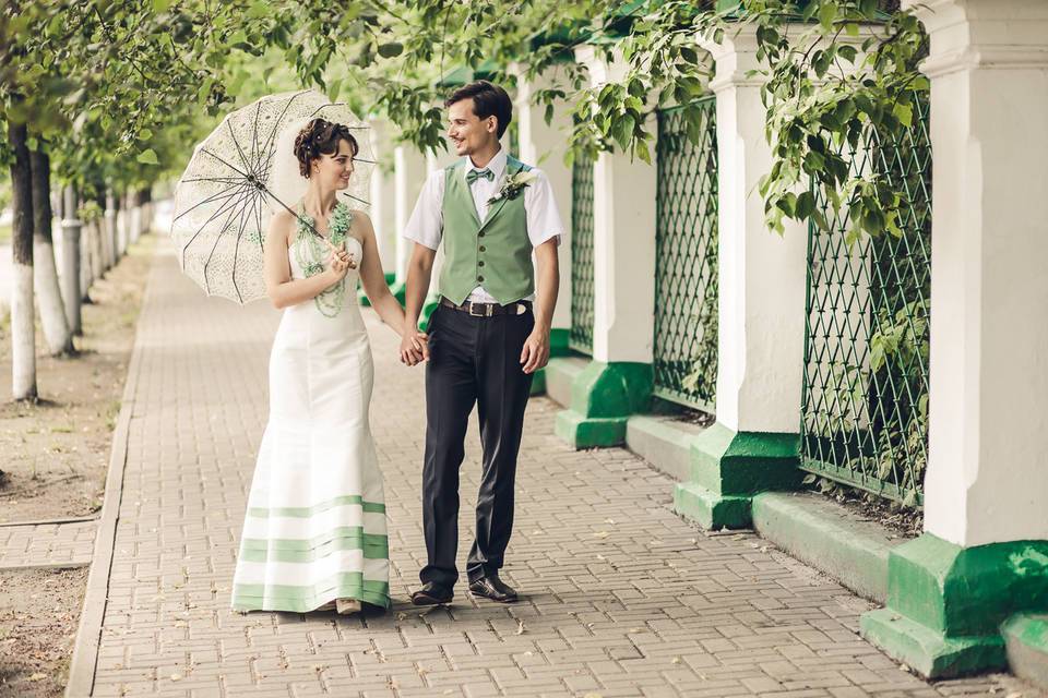 Зеленая (салатовая) свадьба: особенности оформления платья и аксессуаров в задуманном цветовом стиле