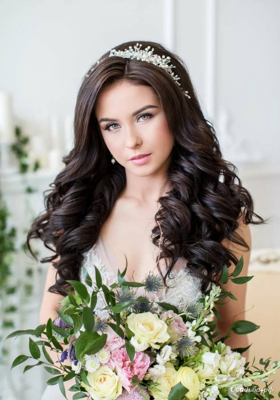100 модных новинок: свадебные прически 2021 на все типы волос