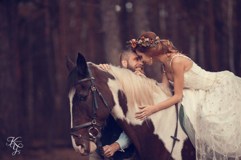 Лошади на свадьбе – как провести необычную фотосессию