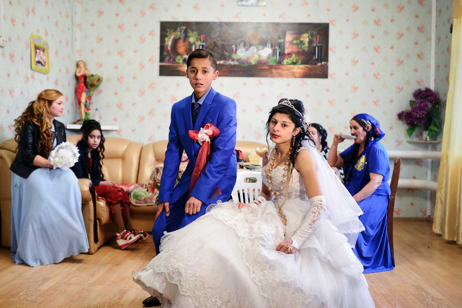 Традиции цыган – подростковые браки и пёстрая «магия»