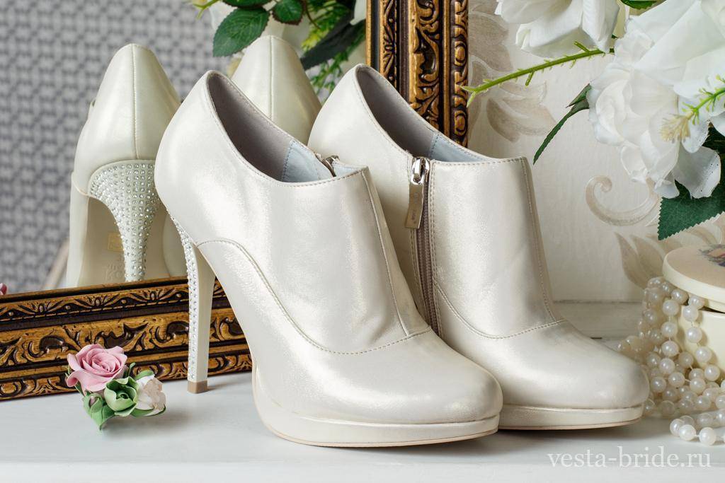 Обувь для свадьбы зимой, советы молодоженам и гостям
