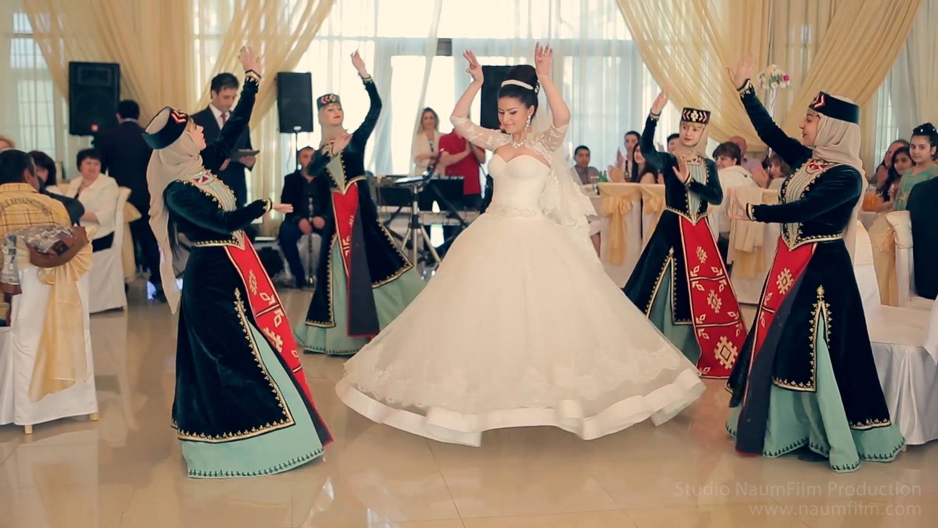 ᐉ как проходит армянская свадьба – обычаи и традиции - ➡ danilov-studio.ru