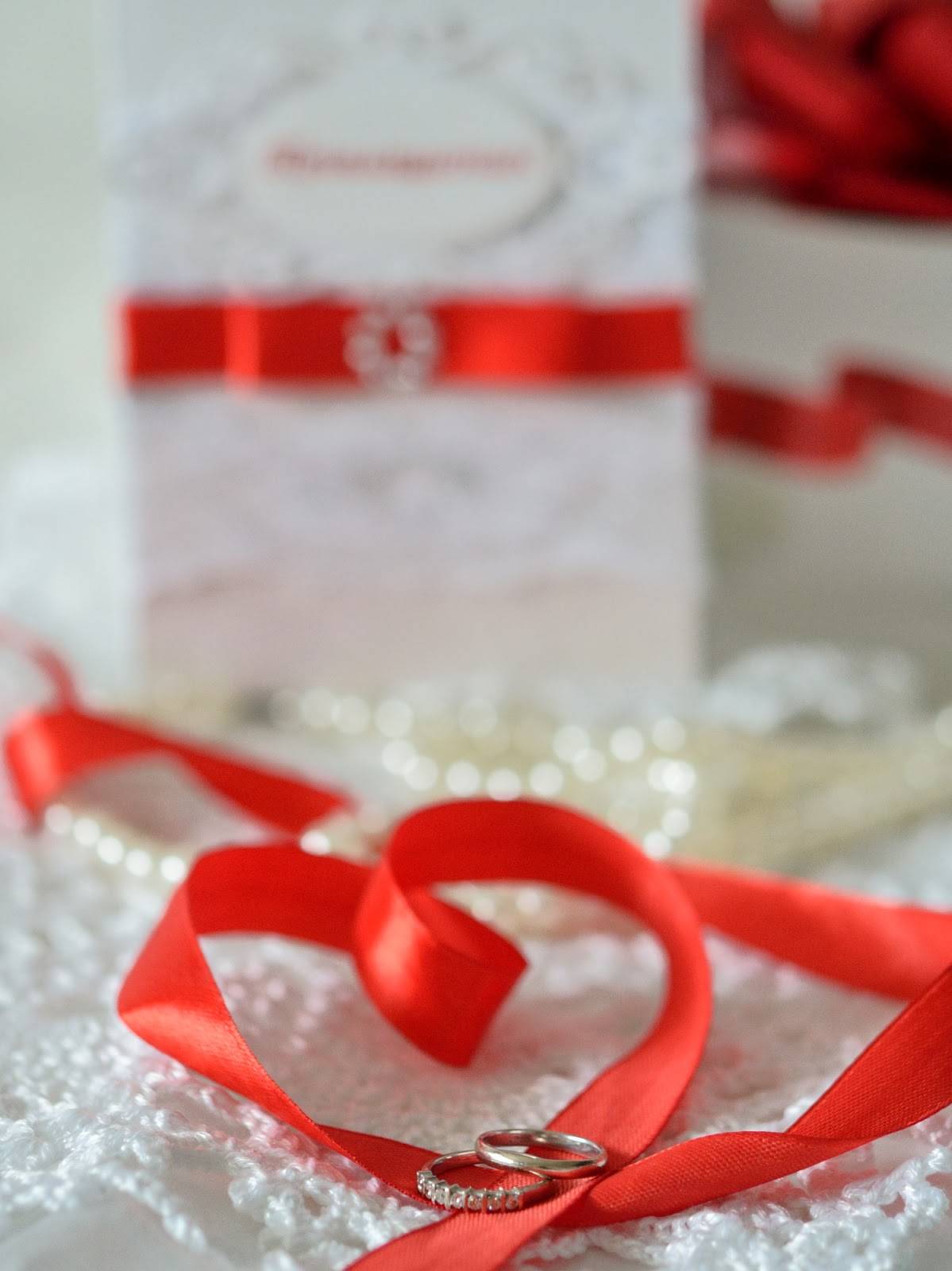 Букет из конфет – необычные идеи для свадебного букета