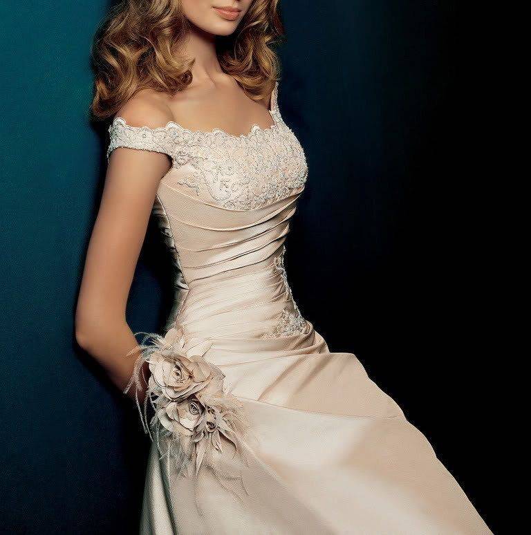 Актуальные модели свадебных платьев цвета шампань – обзор